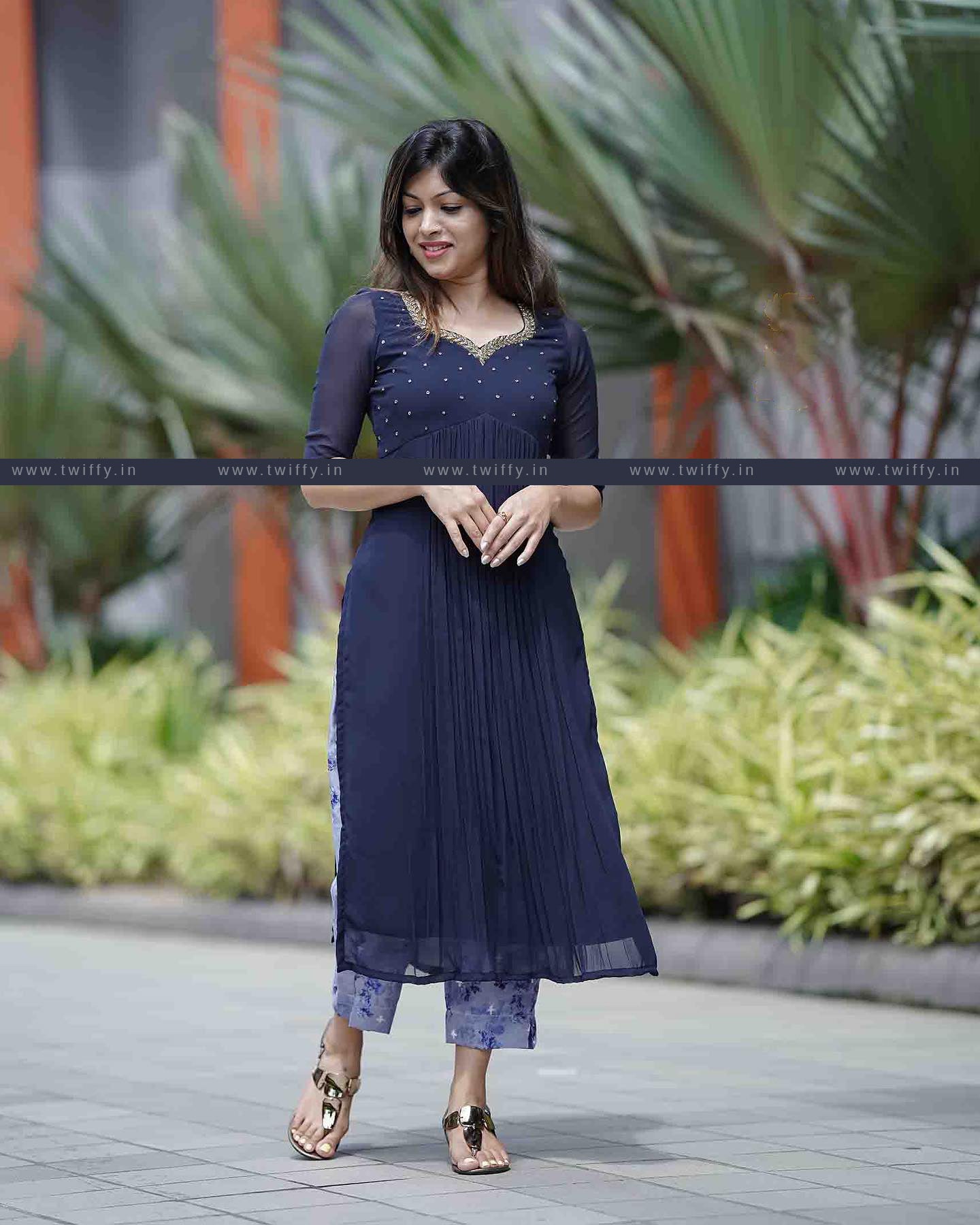 Xoomlady present stylish nyra cut kurti with handwork for women