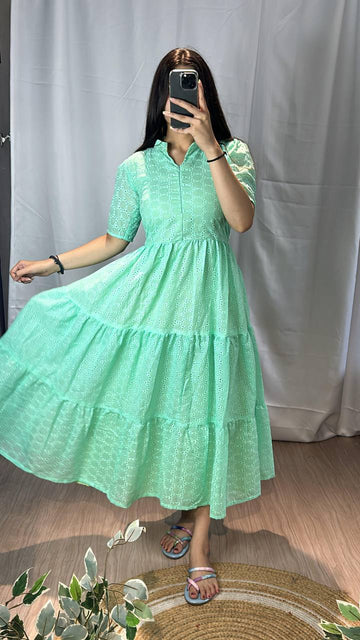 XOOMLADY Featuring Beautiful Heavy Kurti