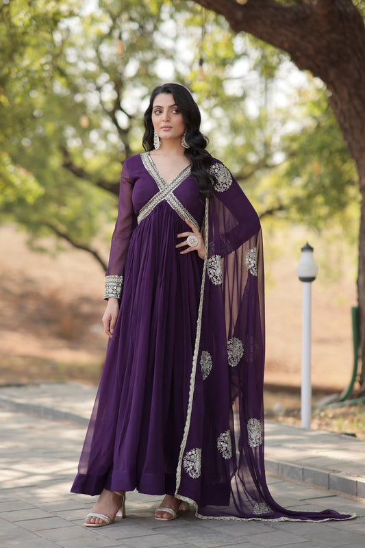 XOOMLADY PREMIUM READYMADE ALIA CUT GOWN WITH DUPATTA SET