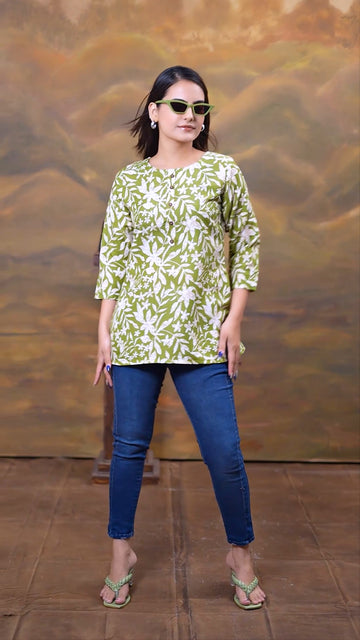 Xoomlady New Floral Tunic Top For Women