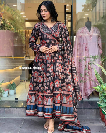 XOOMLADY NEW BEUTIFUL HEAVY FULLY FLAIRD ANARKALI STITCHIED SUIT SET